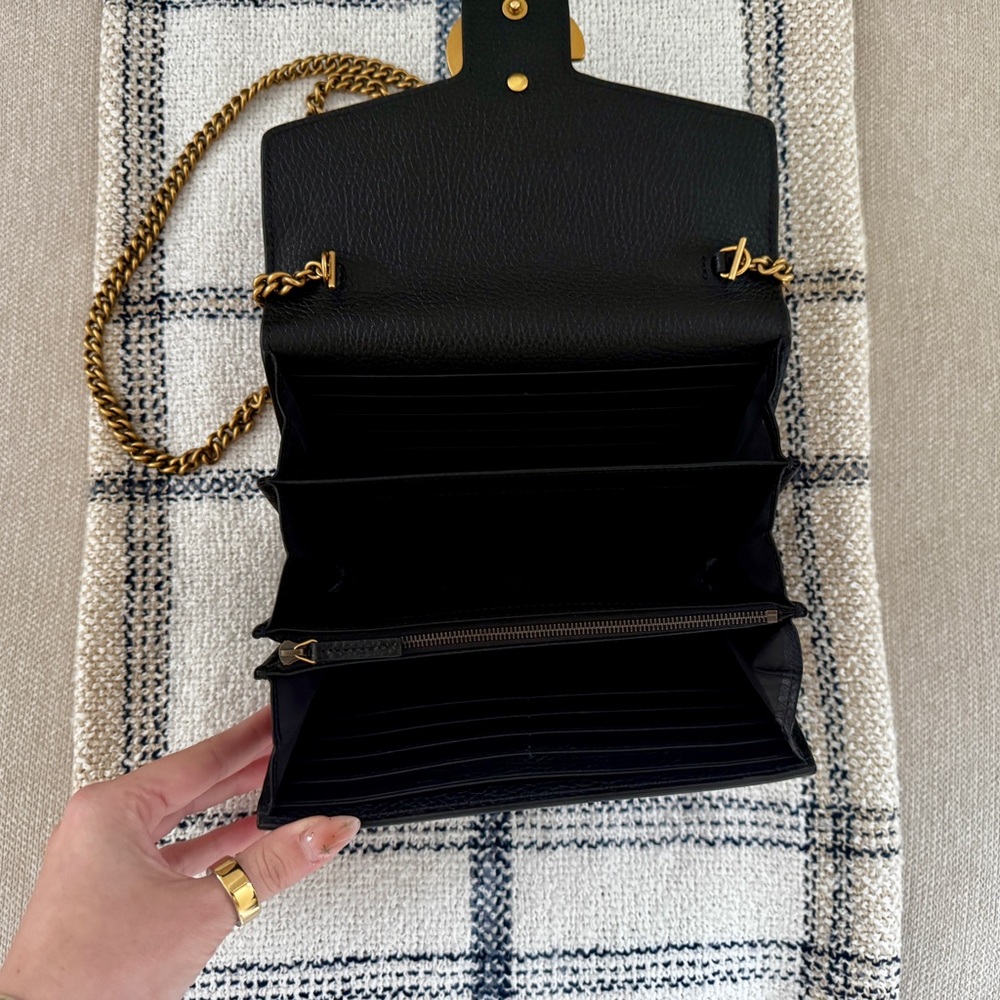 Gucci GG Marmont Small Shoulder Bag Black Leather w/ Box & Dust Bag - Picture 4 of 9
